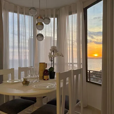 Confort Y Estilo Junto Al Mar *